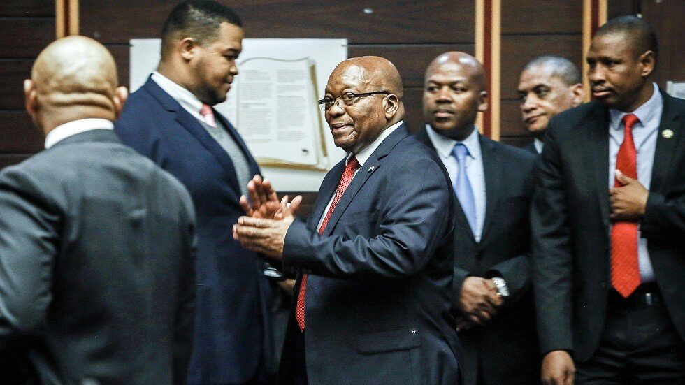 قاض في جنوب إفريقيا يوجه اتهامات بالفساد للرئيس السابق زوما