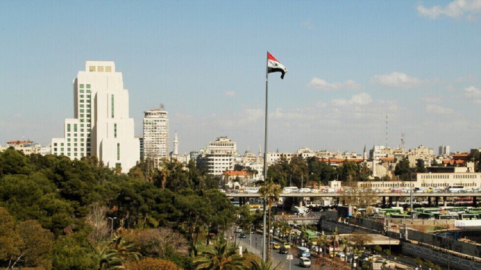 ما حقيقة الاستقالات من اللجنة الدستورية السورية؟