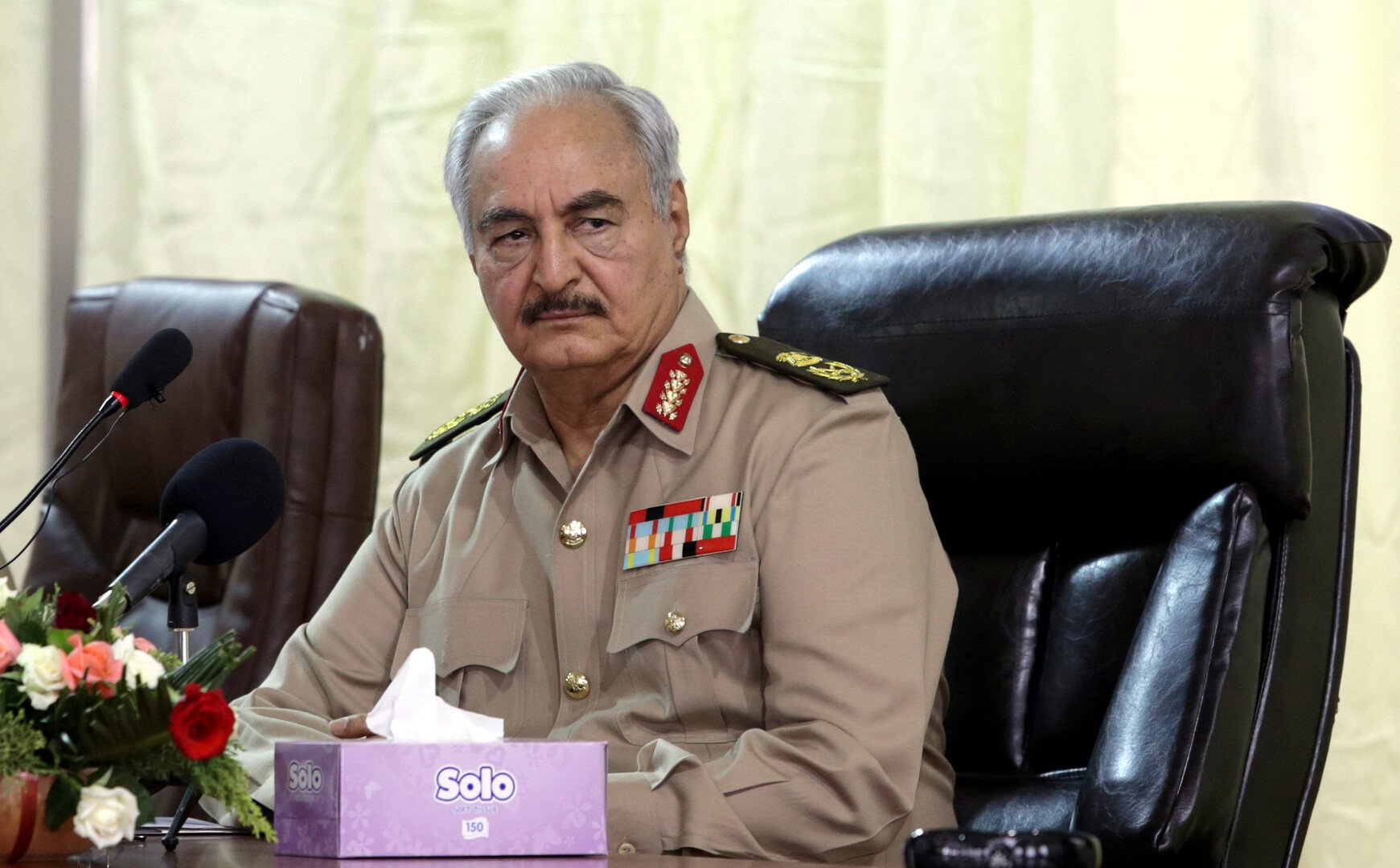 المدعي العام العسكري لحكومة الوفاق يصدر أمرا جديدا بالقبض على حفتر