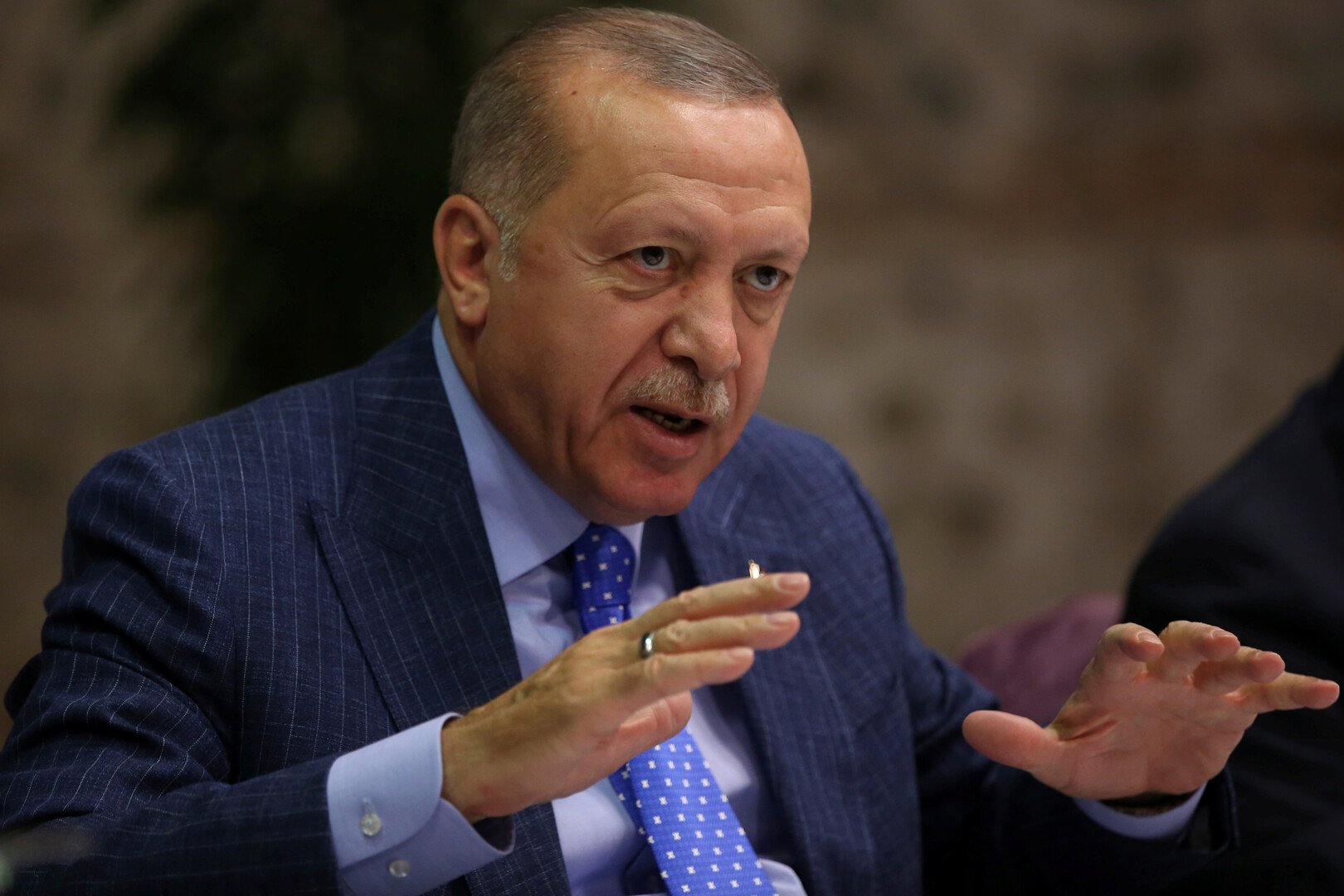 أردوغان: لا يمكن لأي قوة وقف زحفنا في سوريا والزمن دوّار
