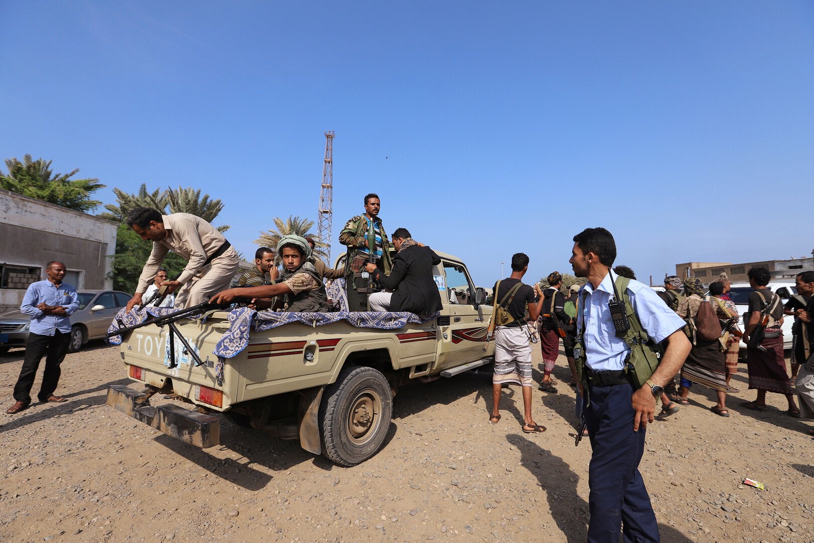 اليمن.. إنشاء 4 نقاط مراقبة في الحديدة