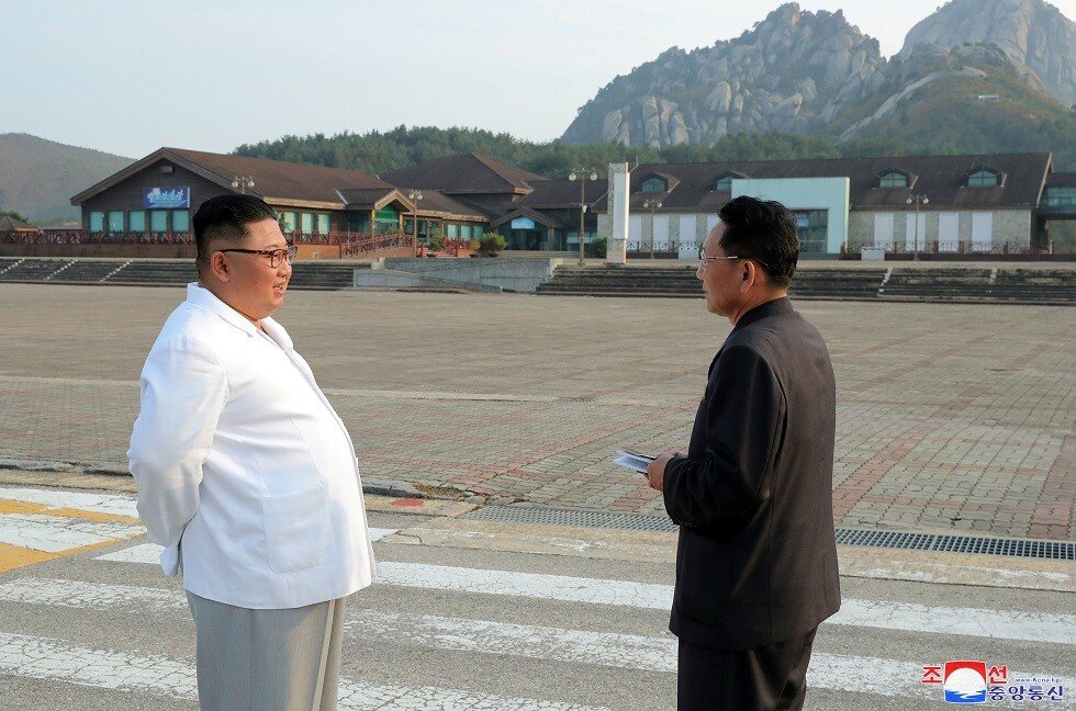 الزعيم الكوري الشمالي يأمر بإزالة منشآت كورية جنوبية 