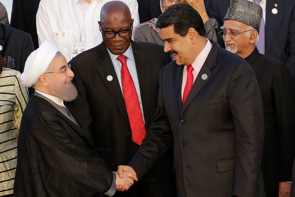 روحاني: مقاومة الشعبين الإيراني والفنزويلي أجهضت مؤامرات واشنطن