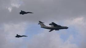 الرادار الطائر الروسي الحديث يتحدى