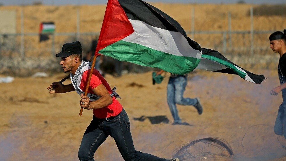 في الذكرى 102 لوعد بلفور.. "الوطني الفلسطيني" يطلب من دول العالم الاعتراف بدولة فلسطين