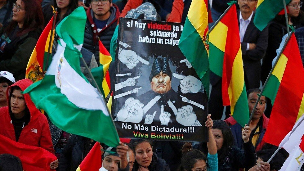 المعارضة في بوليفيا تدعو موراليس للرحيل