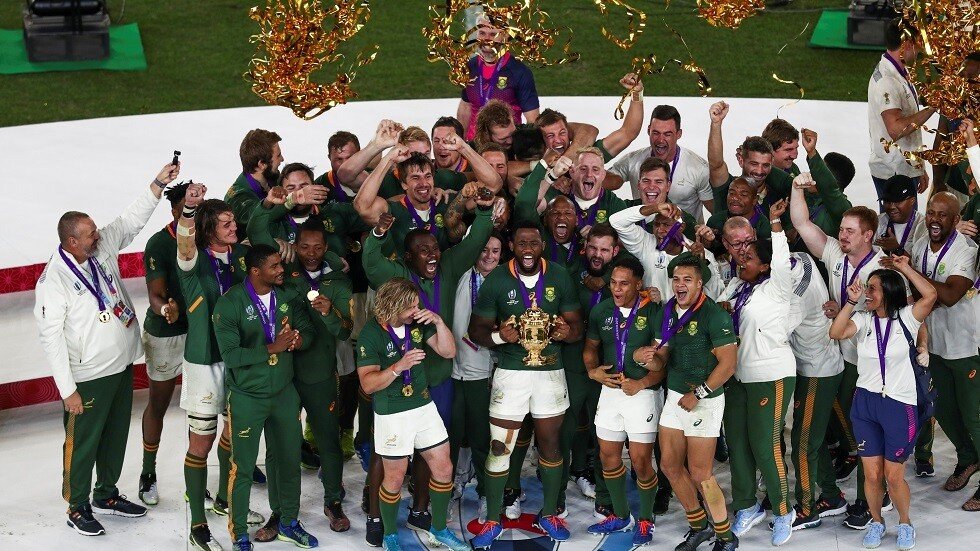 فيديو .. غزلان القوقز تلتهم الورود الحمراء في نهائي كأس العالم للركبي