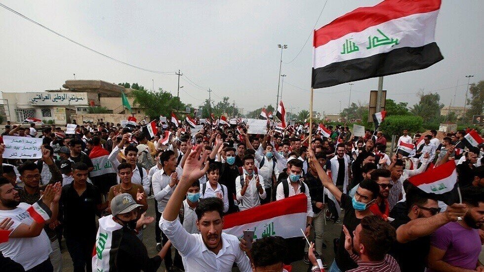 المعلمون العراقيون يجددون الإضراب لأسبوع آخر