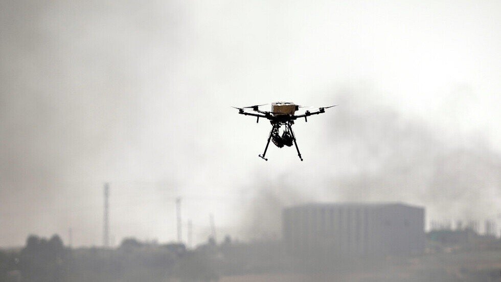 مراسلنا: أنباء عن إسقاط طائرة إسرائيلية مسيرة في قطاع غزة