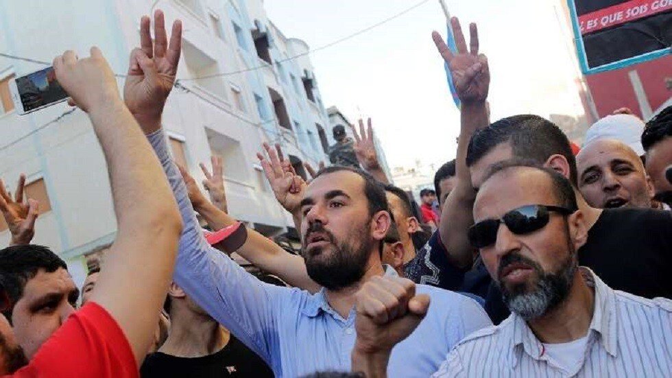 المغرب.. السجون تعاقب عددا من معتقلي "حراك الريف" بعد تسريب تسجيل صوتي للزفزافي