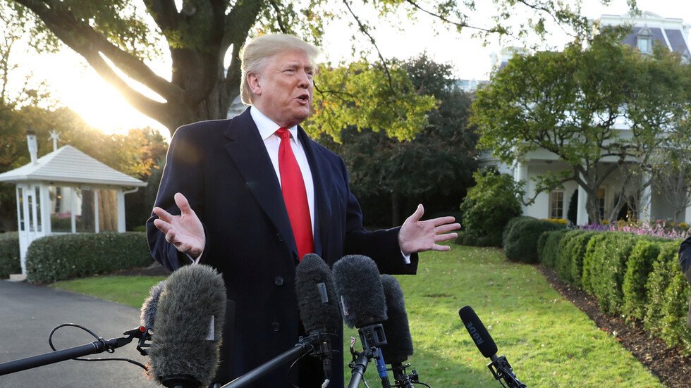 ترامب: ندرس إبرام اتفاق كبير مع روسيا والصين حول السيطرة على الأسلحة