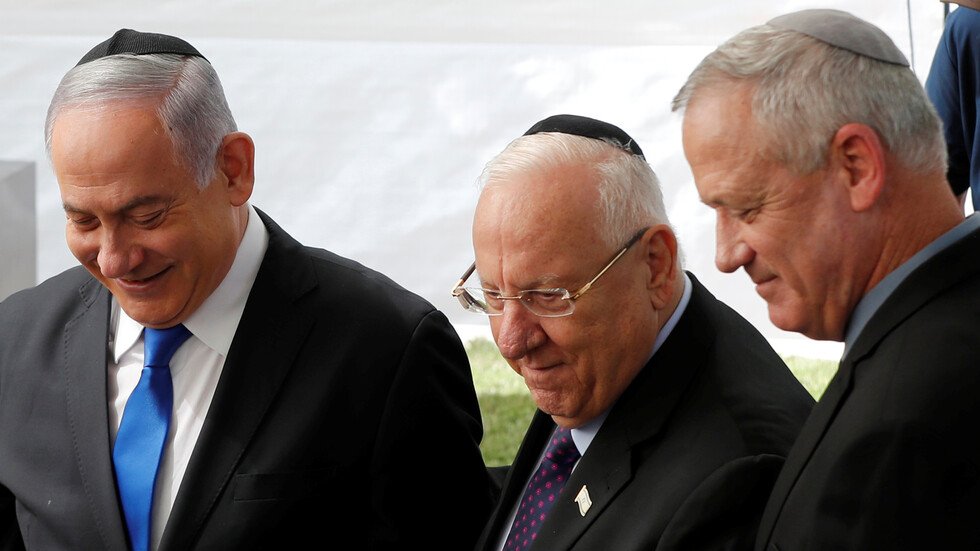 غانتس يتهم نتنياهو بجر إسرائيل إلى انتخابات ثالثة