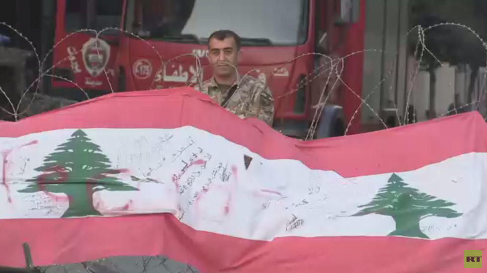 الجيش يواصل فتح الطرق بأنحاء لبنان