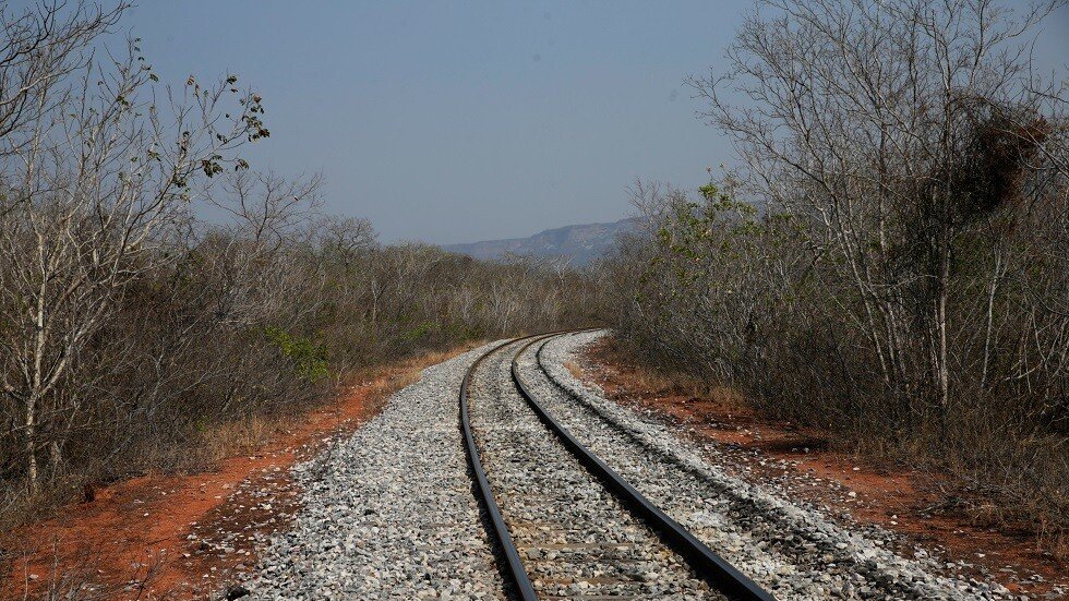 تحالف إيران وسوريا يقف على سكة جديدة