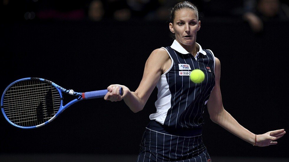 التشيكية بليسكوفا تنفصل عن مدربتها