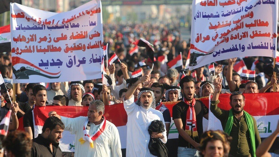 مراسلنا: مقتل 3 أشخاص وجرح 200 آخرين في البصرة جنوبي العراق