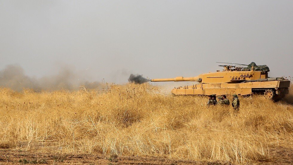 نشطاء: الجيش التركي يقصف مواقع الوحدات الكردية بشمال سوريا