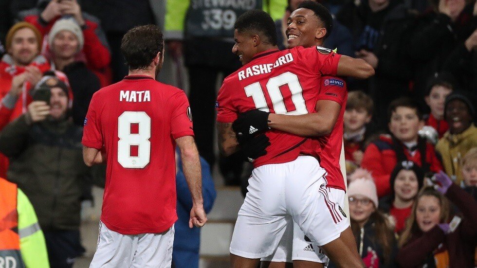 الدوري الأوروبي.. مانشستر يونايتد يقسو على بارتيزان بثلاثية ويتأهل لدور الـ 32