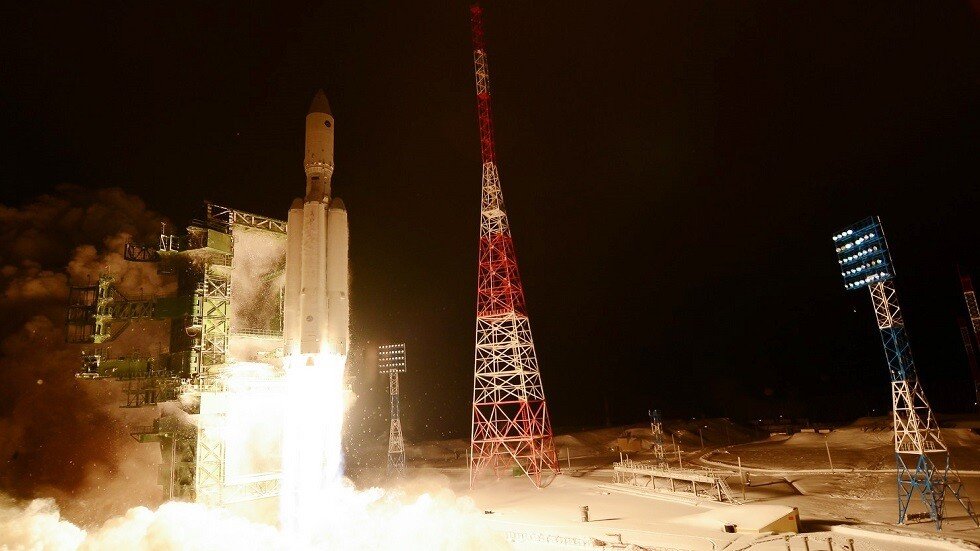 روسيا تزود مطار