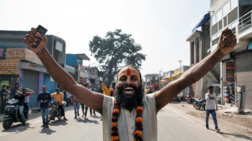 نيودلهي ترخص للهندوس بناء معبد في موقع متنازع عليه مع المسلمين