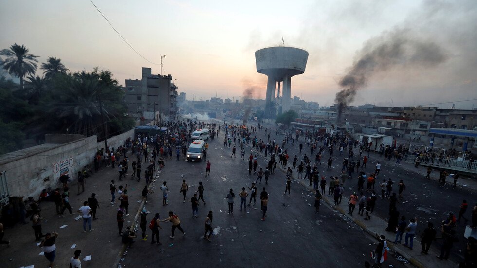 حصيلة ضحايا احتجاجات العراق تتجاوز الـ300 قتيل