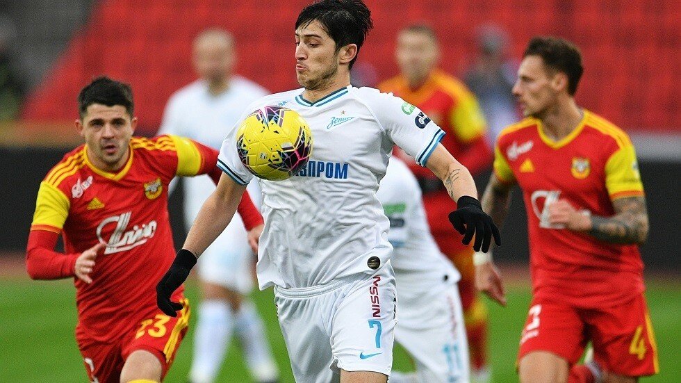 الإيراني أزمون يقود زينيت للفوز على أرسنال في عقر داره (فيديو)