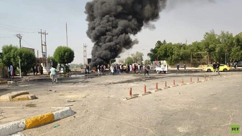 العراق.. تجدد الاحتجاجات في ذي قار بعد ليلة دامية
