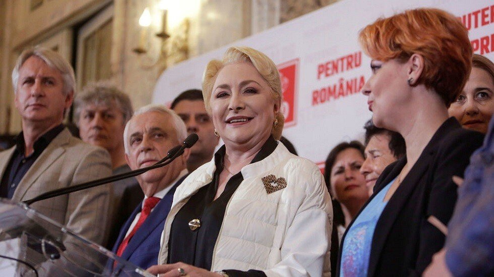 يوهانيس يتصدر الدورة الأولى من الانتخابات الرئاسية في رومانيا