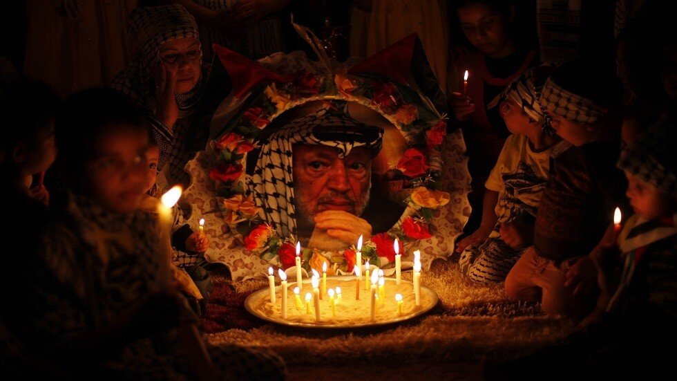 الرئيس الفلسطيني يصدر وسام ياسر عرفات