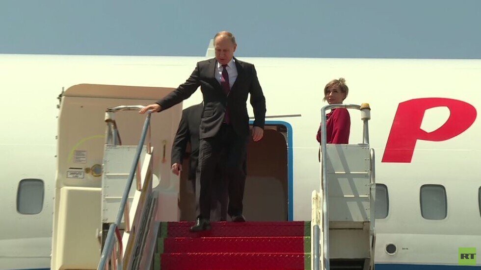 بوتين يصل إلى البرازيل لحضور قمة مجموعة 