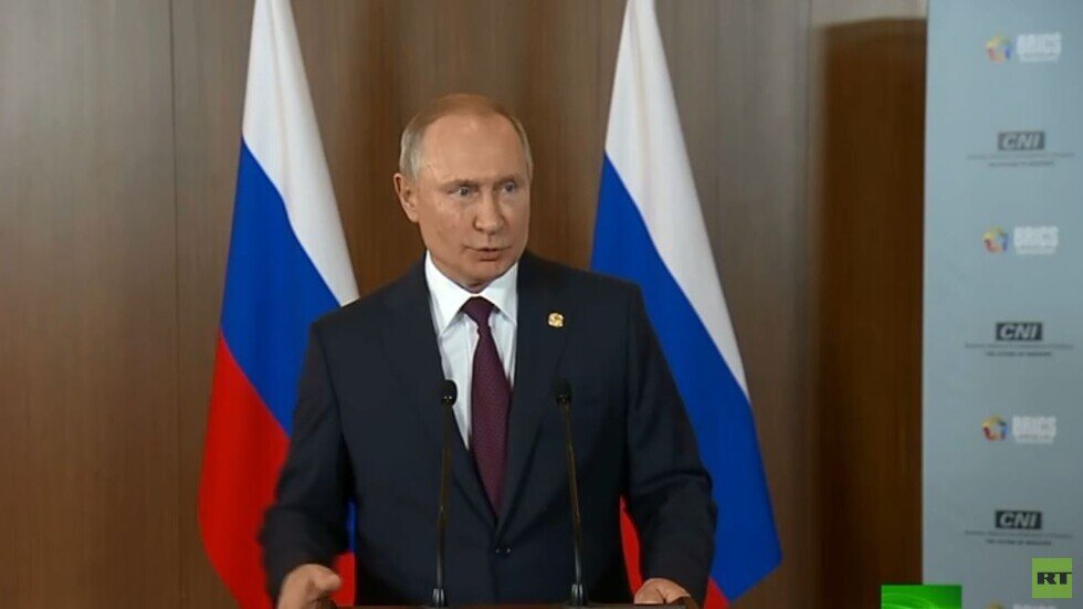 بوتين: توسيع الحوار حول تقليص السلاح النووي يجب أن يتم عبر إشراك كل الدول التي تمتلكه