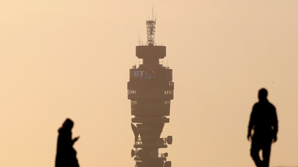 بريطانيا.. أخ وأخت غير شقيقين خلفا 6 أطفال وقتلا 2 منهم ونجا الآخرون بإعجوبة