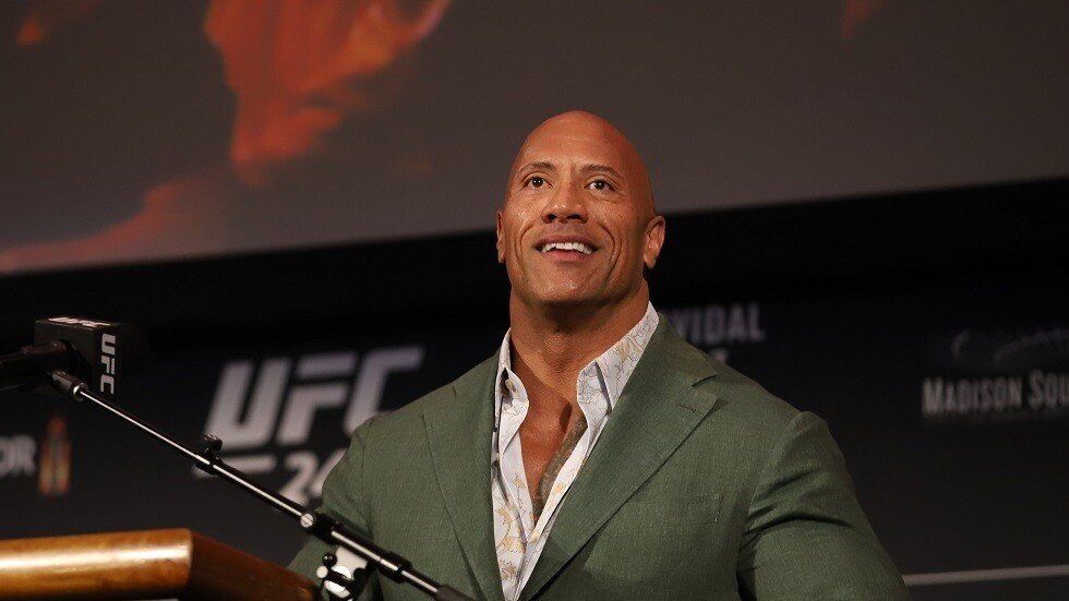 "وفاة" الممثل دوين جونسون على مواقع التواصل الاجتماعي!