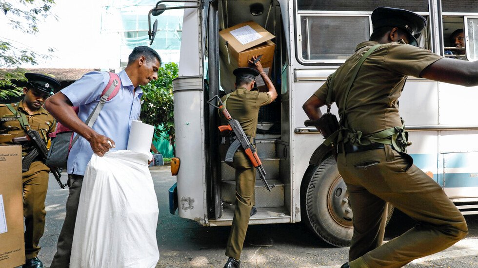 هجوم مسلح في سريلانكا يستهدف حافلات تقل مسلمين للمشاركة في الانتخابات