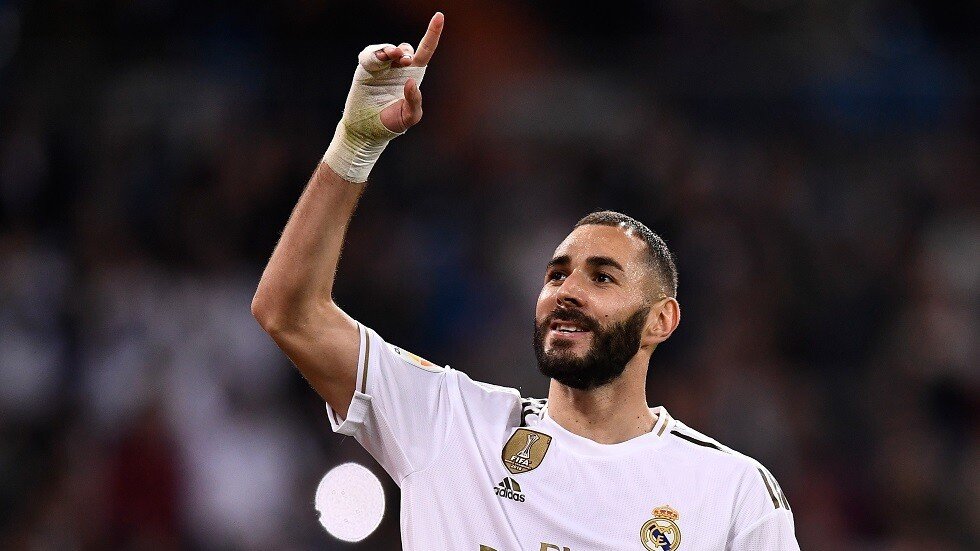 بنزيما ردا على رئيس الاتحاد: دعني ألعب لمنتخب آخر وسنرى!