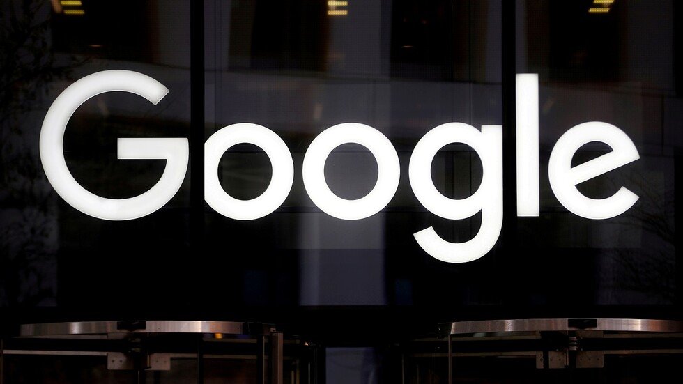 هل تتلاعب غوغل بنتائج البحث على الإنترنت؟