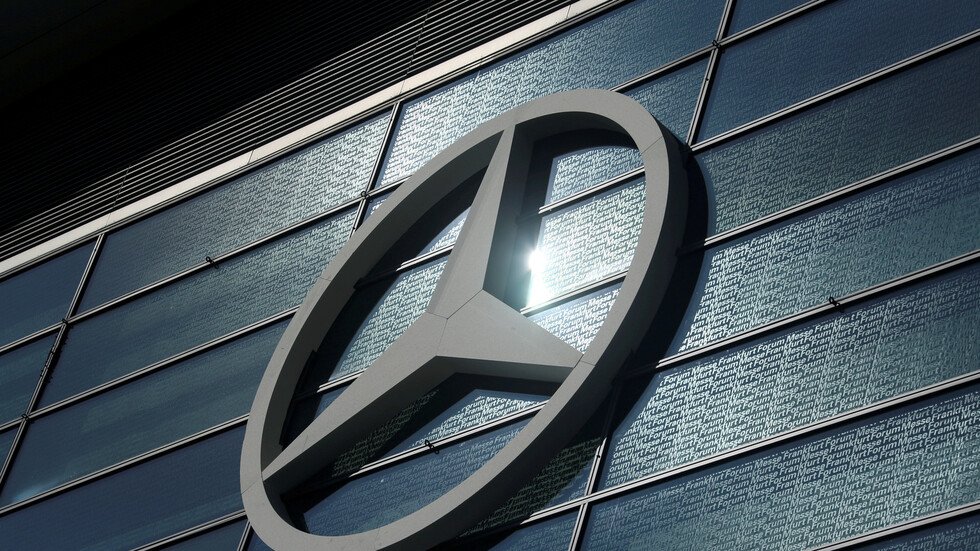 السيسي يبحث مع 