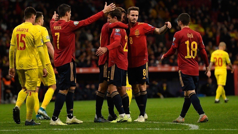 إسبانيا تقسو على رومانيا بخماسية في ختام مشوار تصفيات