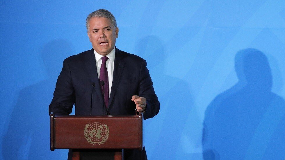 الرئيس الكولومبي يطلق حوارا وطنيا