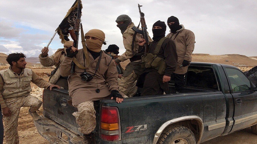 الدفاع الروسية: الإرهابيون و"الخوذ البيضاء" يحضرون لاستفزازات كيميائية في إدلب