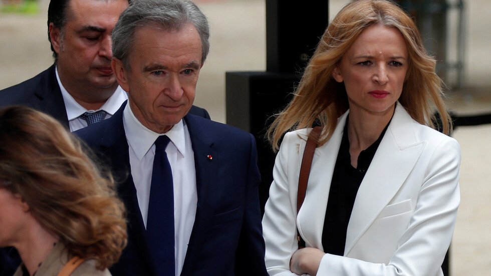 مجلة: الفرنسي برنار آرنو أغنى من بيل غيتس وجيف بيزوس