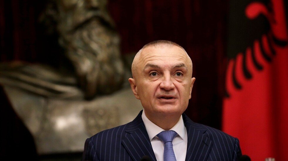 بوتين يعزي رئيس ألبانيا