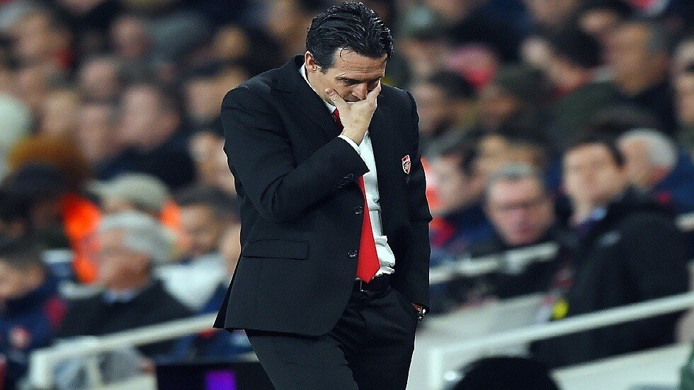 نادي أرسنال يقيل مدربه إيمري