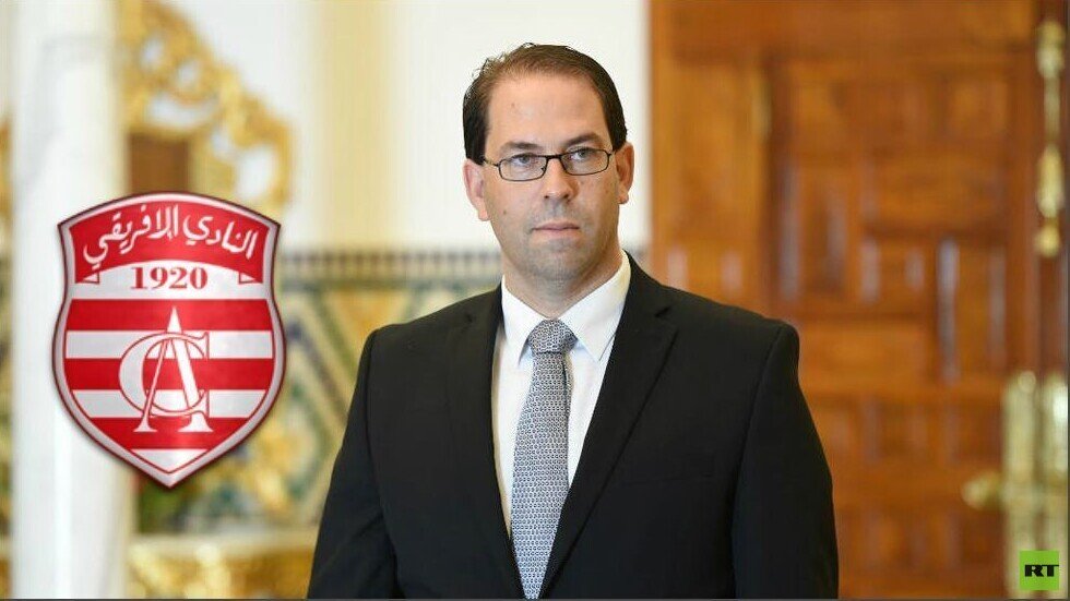 رئيس حكومة تونس يتبرع بمرتبه للنادي الإفريقي