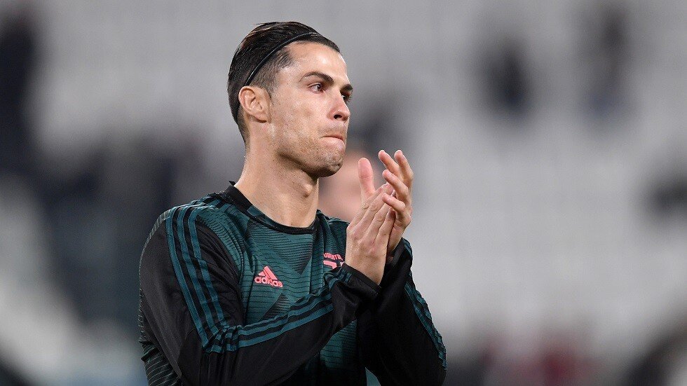 بالفيديو.. رونالدو يشارك في جنون "الجمعة السوداء"