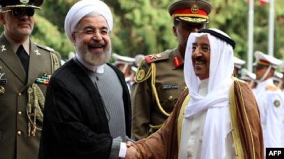 أمير الكويت يبعث رسالة للرئيس الإيراني