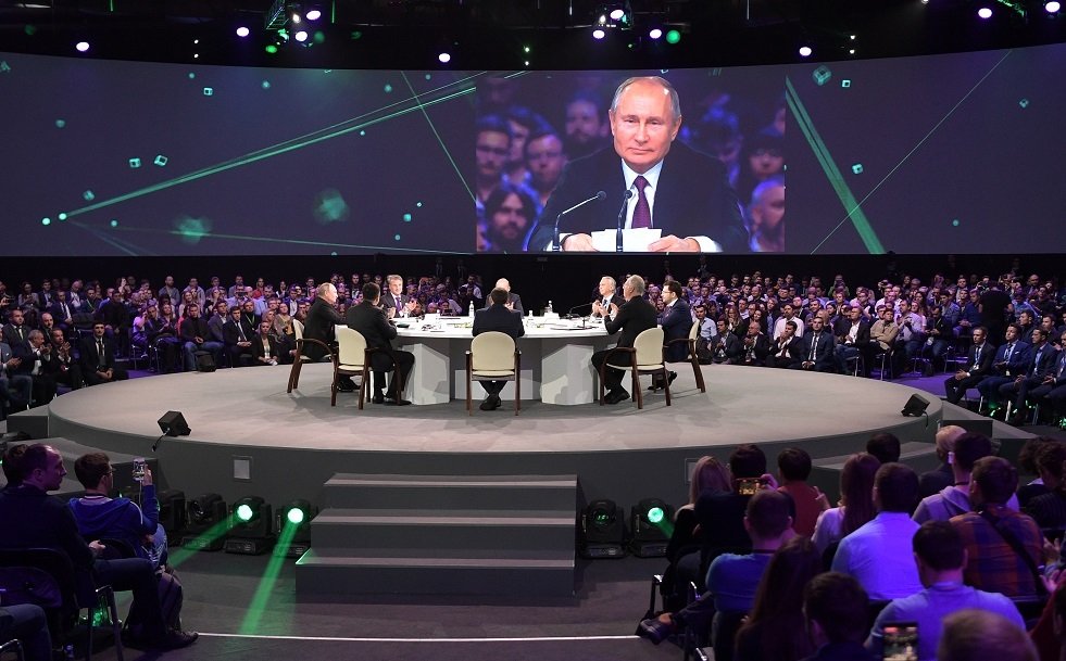 بوتين: روسيا يمكن أن تصبح من الجهات الرائدة بمجال الذكاء الصناعي