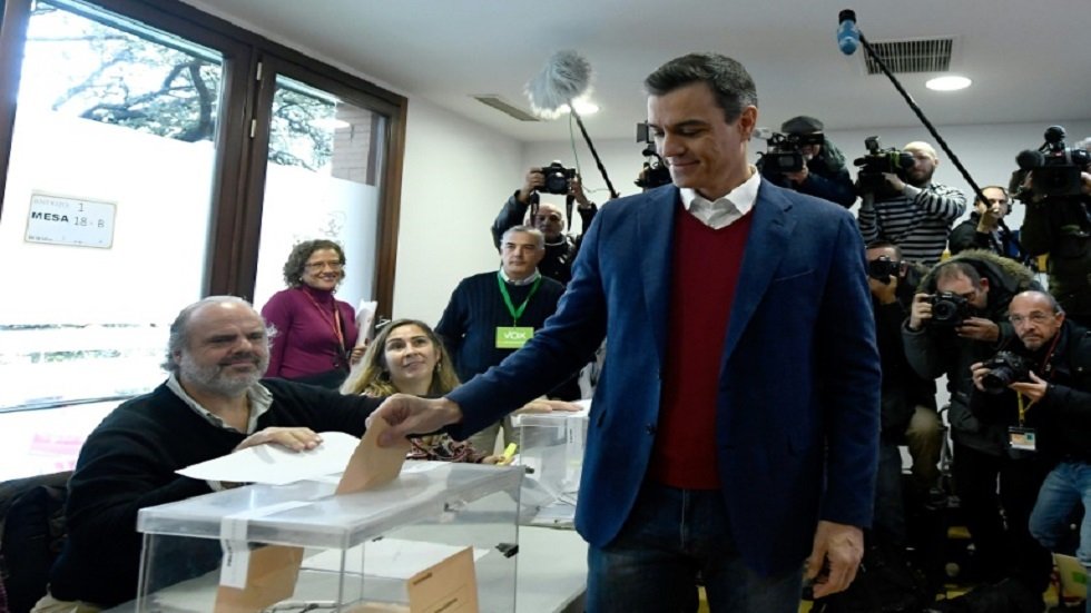 إسبانيا .. الاشتراكي يتصدر الانتخابات واليمين المتطرف يتقدم