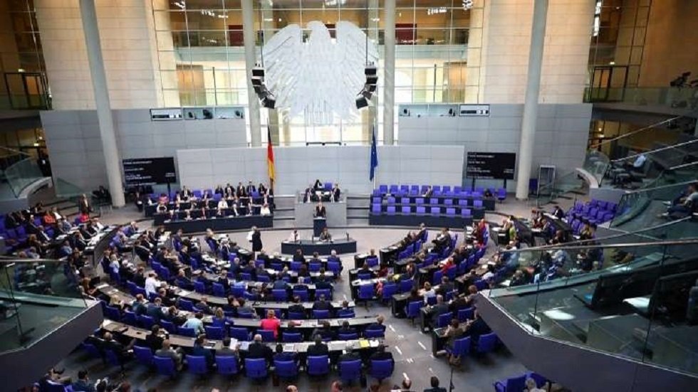 انتخاب مصرية الأصل رئيسة مشاركة لكتلة اليسار في البرلمان الألماني
