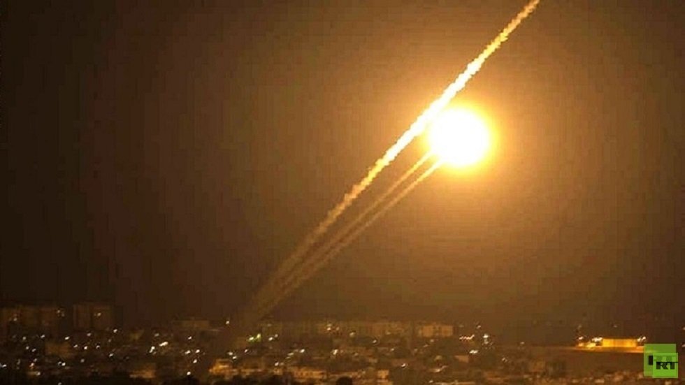 مراسلنا: سرايا القدس تستهدف تل أبيب وجبال القدس برشقة من صواريخ البراق